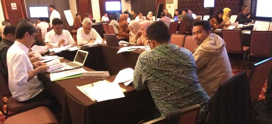 FOCUS GROUP DISCUSSION (FGD) Forum Nasional Strategi Peningkatan ...